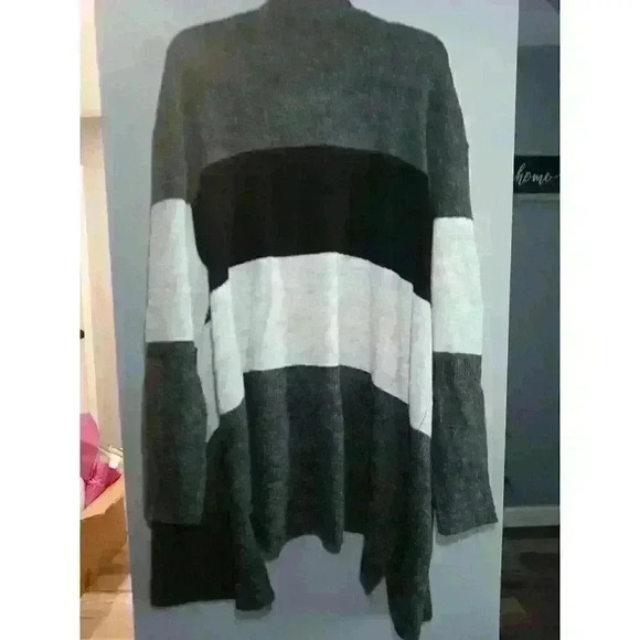 Modern Canvas Womens Cozy Cardigan Sweater Open Gray Black Colorblock XXL EUC - Picture 2 of 6